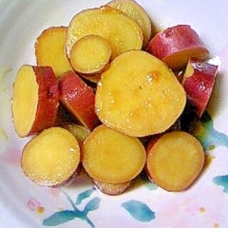 サツマイモのアプリコットジャム煮